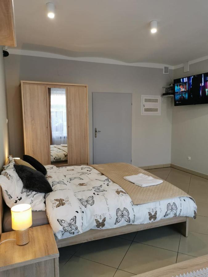Apartamenty U Maksa Przemyśl Buitenkant foto